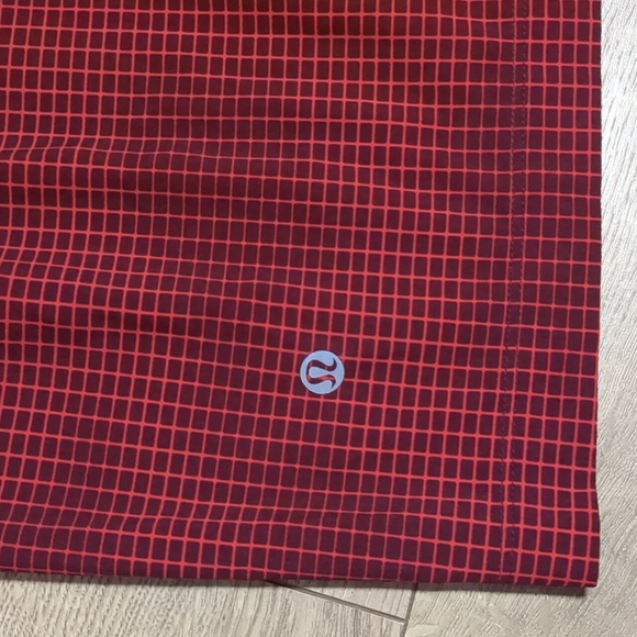 Lululemon Men's RARE Core Short Grid Red size M - Picture 3 of 10